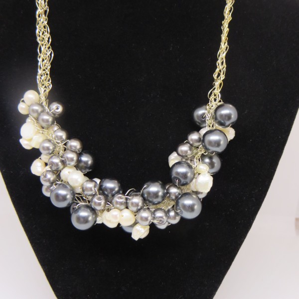 Black and White Pearl Necklace